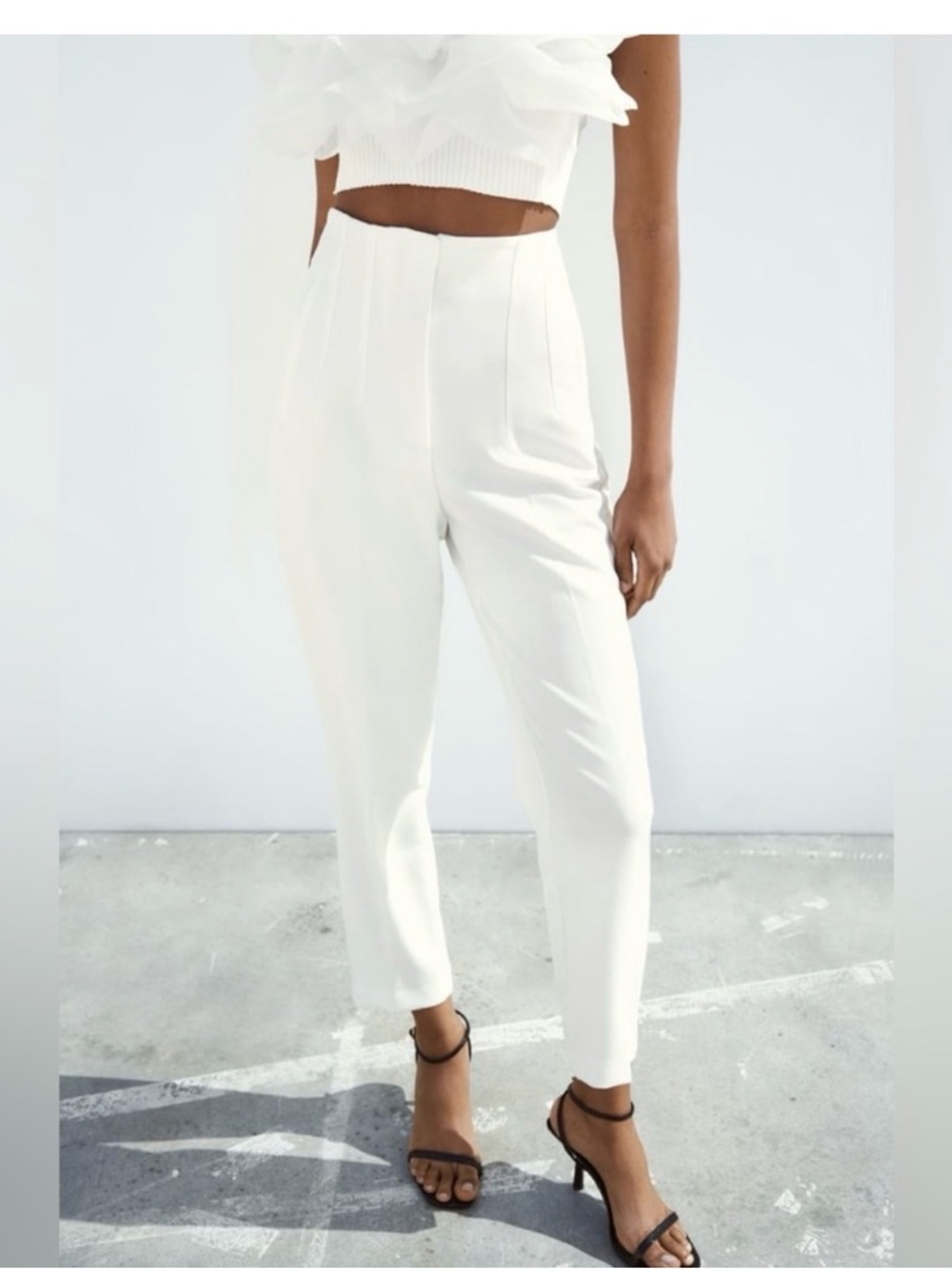 Zara High-Waist White Tapered Pants small